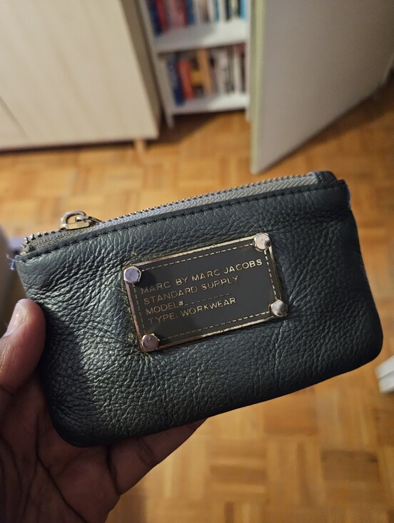 Marc Jacobs Handbags - Marc Jacobs Grey Leather Zip Key Pouch